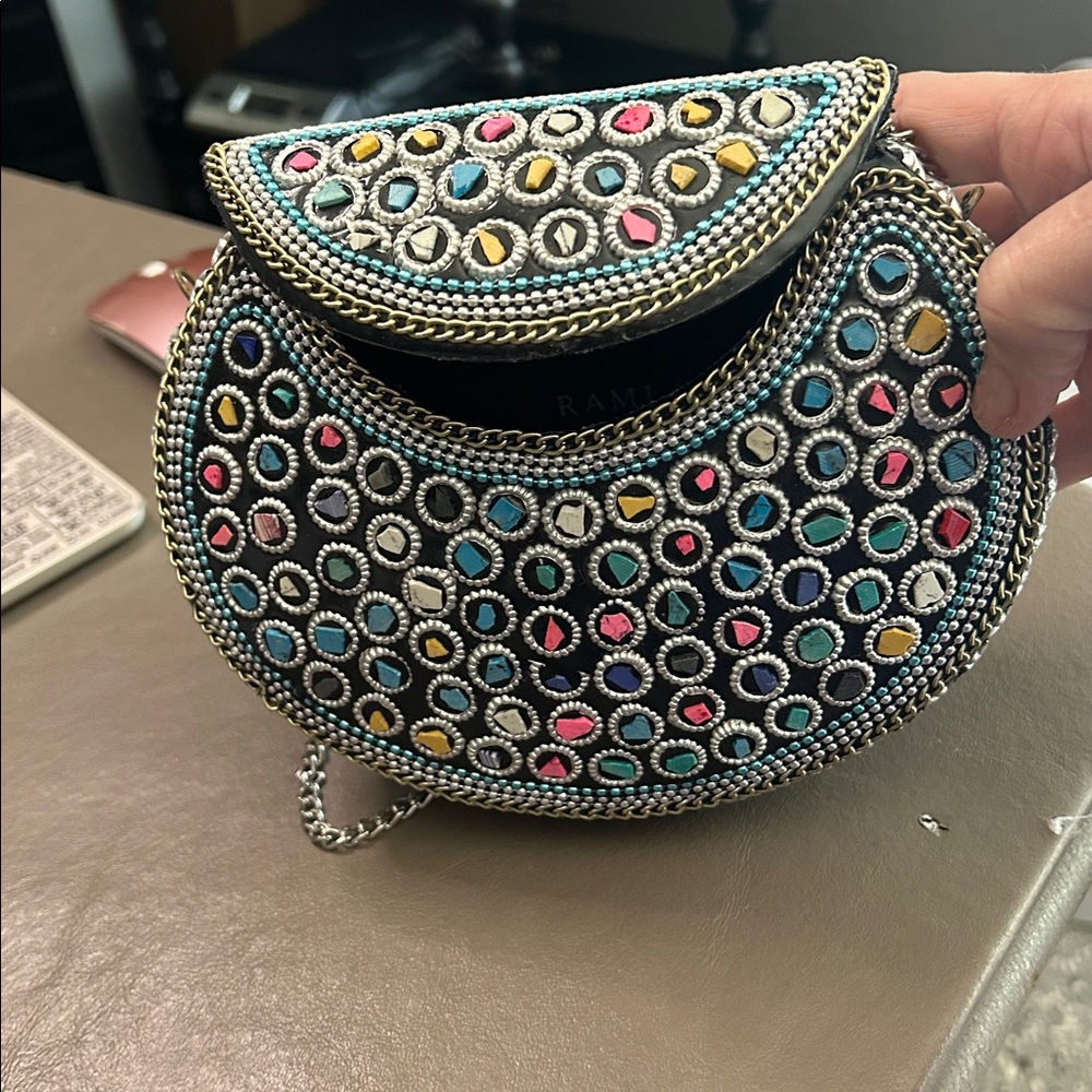 Ramla Handmade Bag- Metal Mosaic with Silver Chain